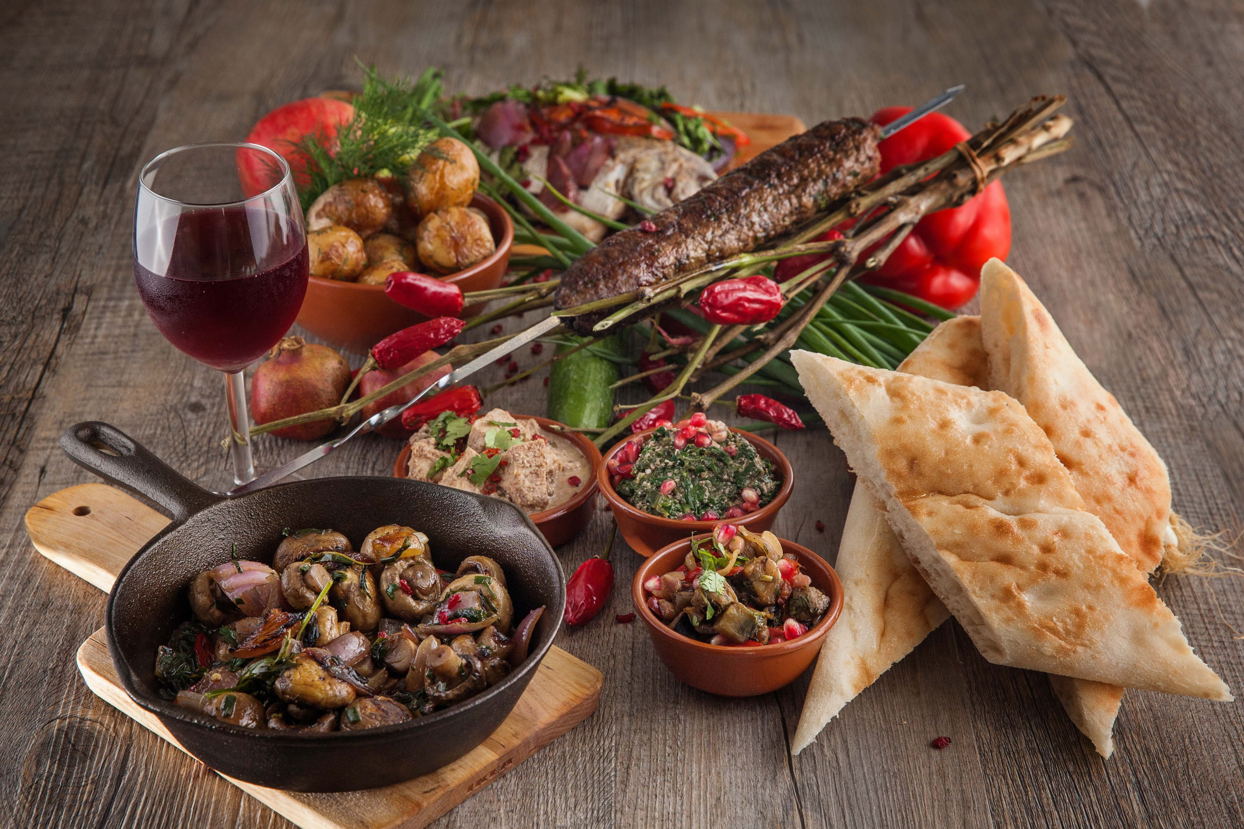 Грузинская кухня — хинкали и хачапури с доставкой